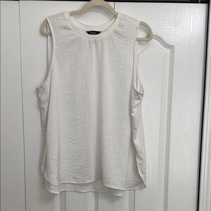 COPY - Vera wang White Sleeveless Top